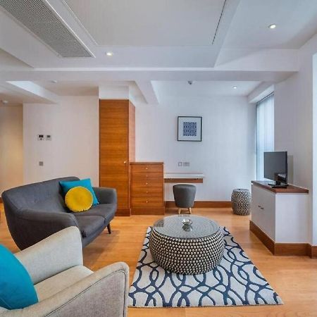 Apartment - Tower Hill - City Centre By Prime London Stays N-15 מראה חיצוני תמונה