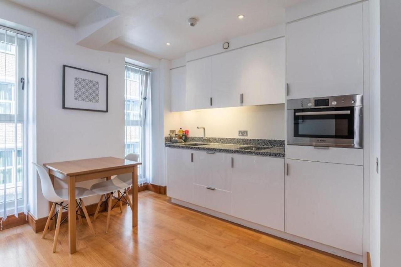 Apartment - Tower Hill - City Centre By Prime London Stays N-15 מראה חיצוני תמונה